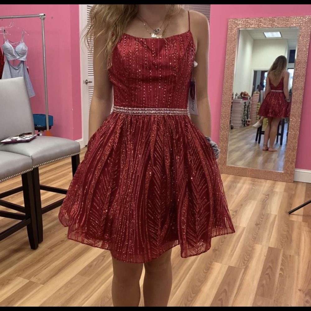 GORGEOUS Red Homecoming Dress